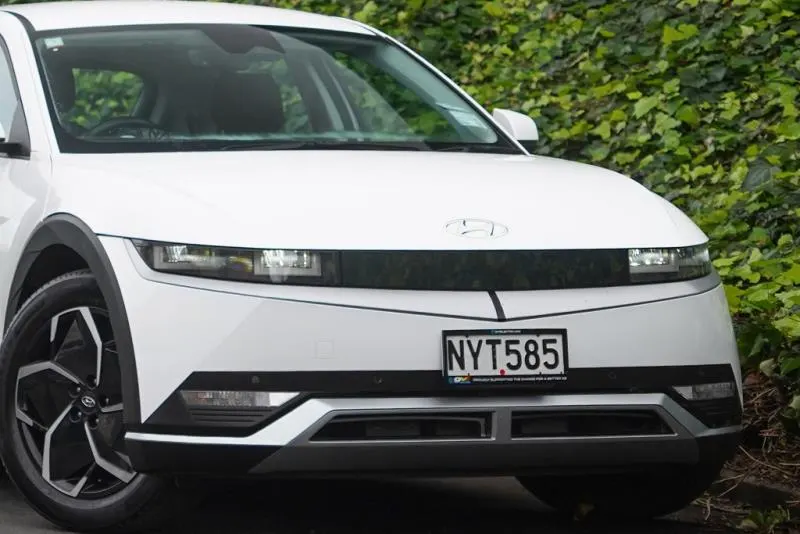 2021 Hyundai Ioniq 5 73kWh — photo 2