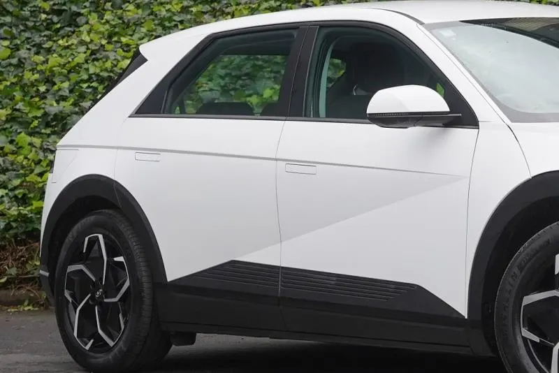 2021 Hyundai Ioniq 5 73kWh — photo 4