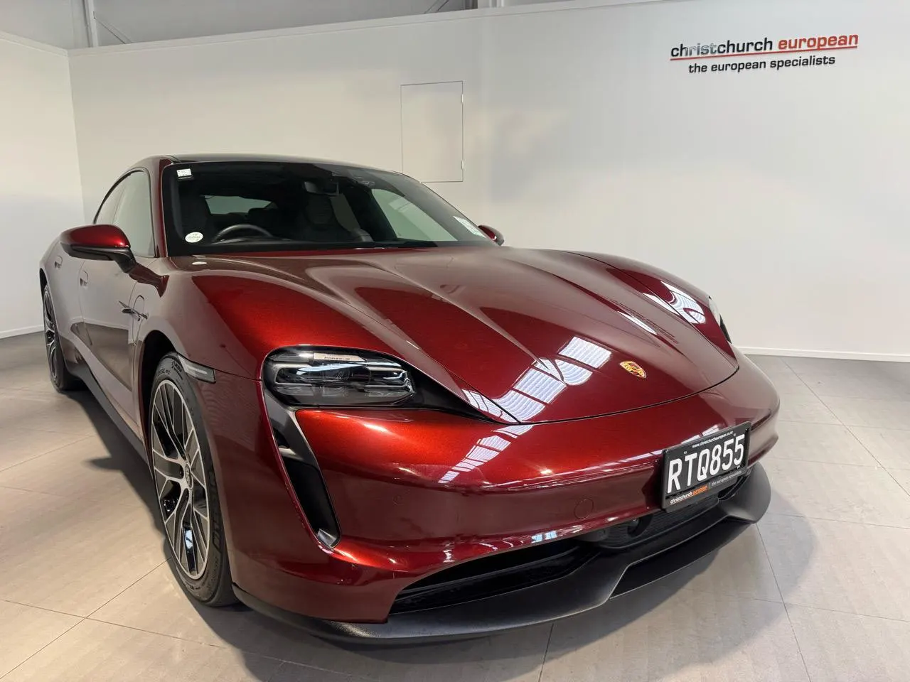 2020 Porsche Taycan 4S Sport Chrono Package — photo 2