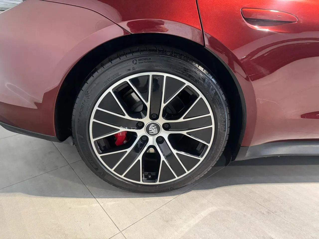 2020 Porsche Taycan 4S Sport Chrono Package — photo 6
