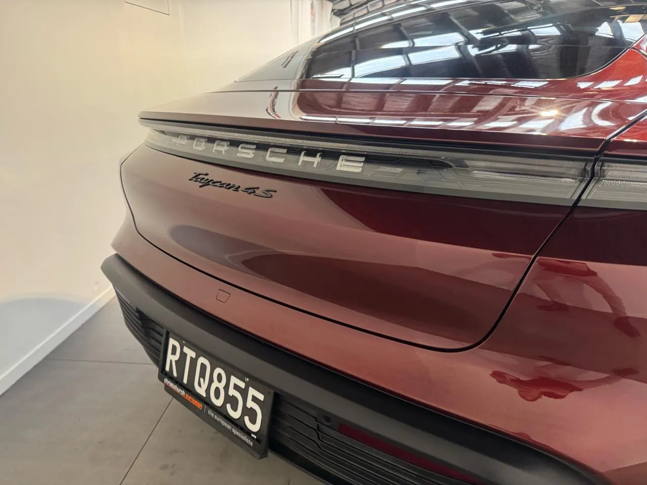 2020 Porsche Taycan 4S Sport Chrono Package — photo 5