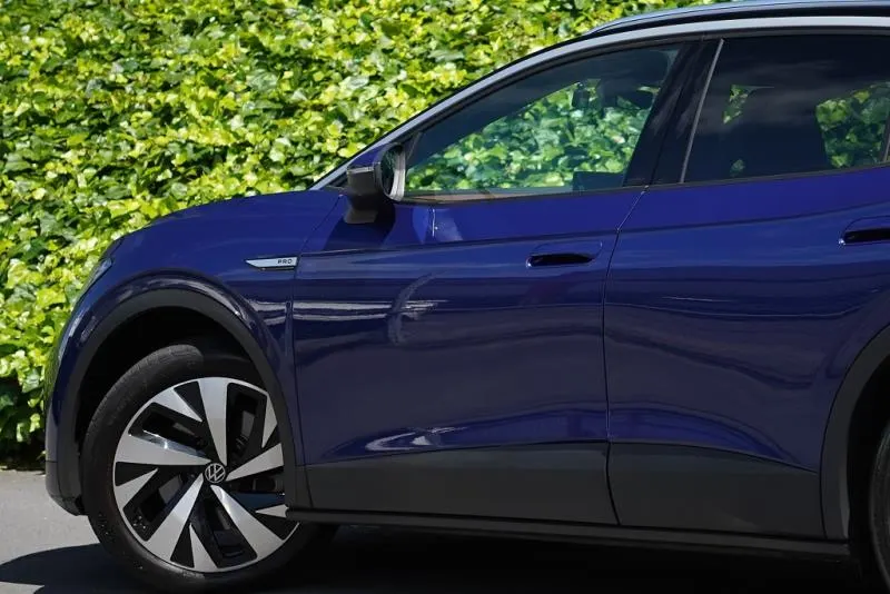 2022 Volkswagen ID.4 Pro (82kWh) — photo 6