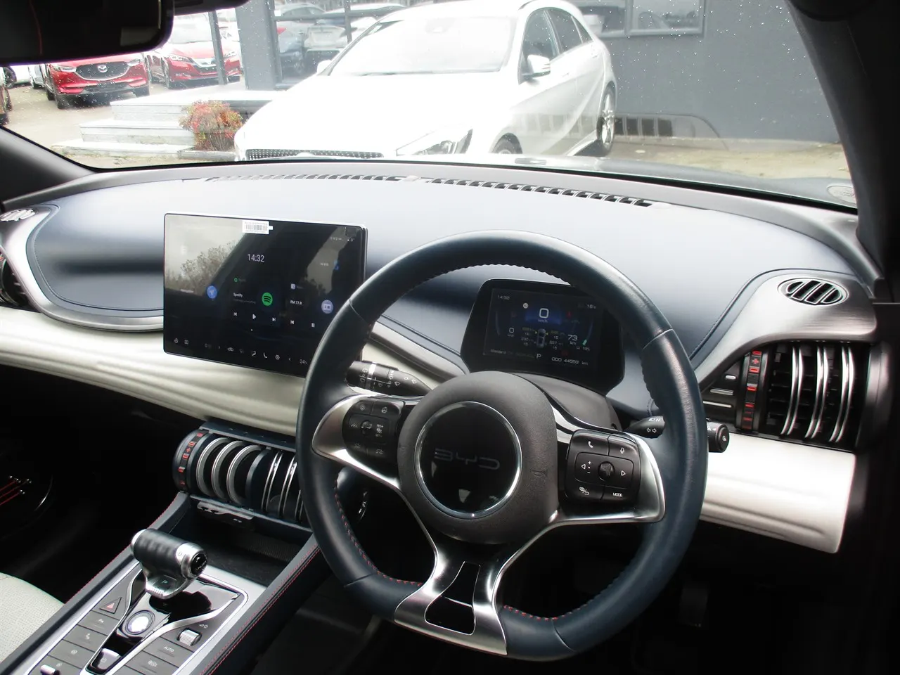 2023 BYD Atto 3 Extended Range (60kWh) — photo 8