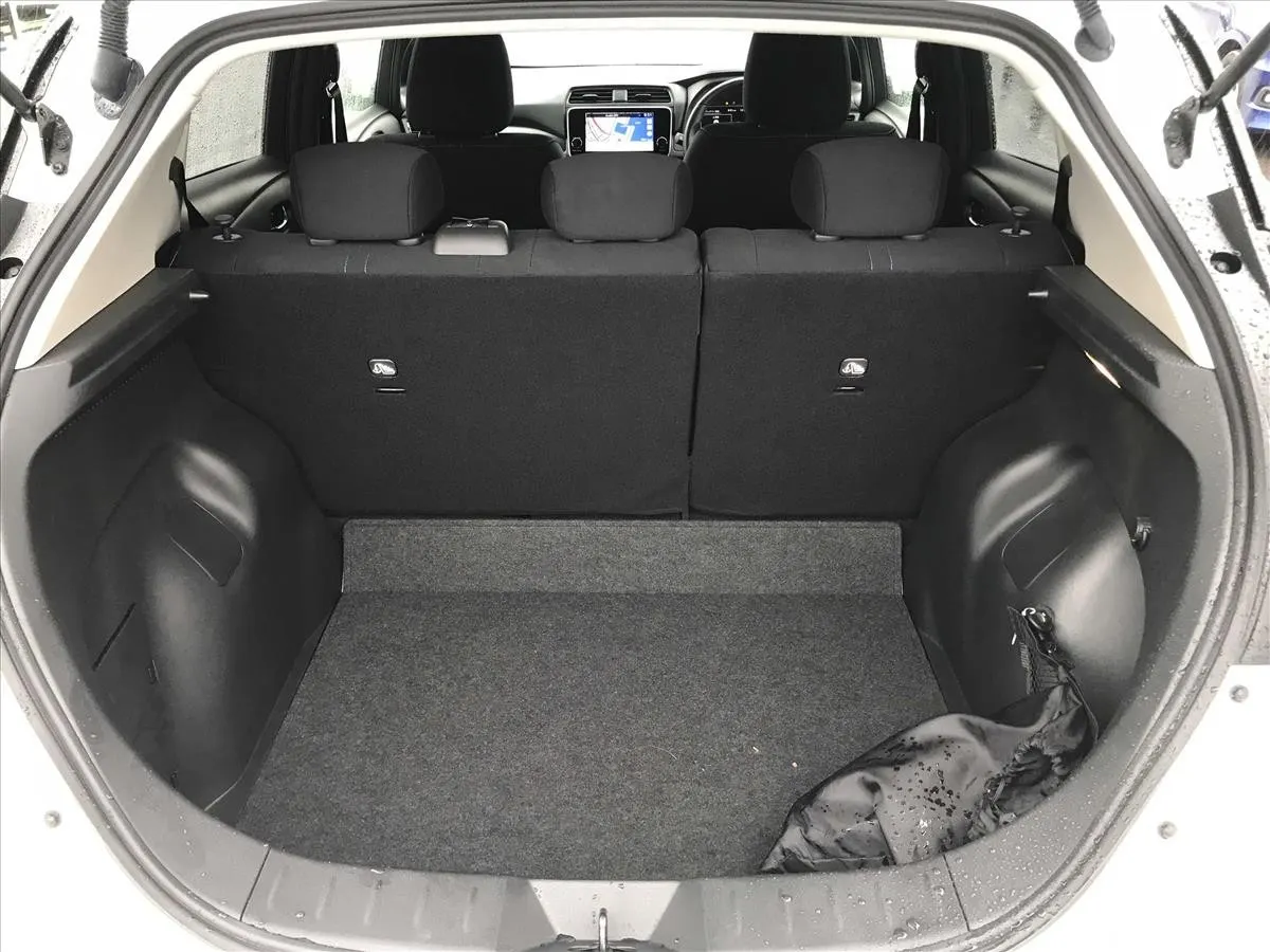 2022 Nissan Leaf X V Selection (40kWh), photo 11