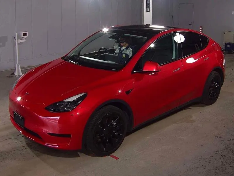2023 Tesla Model Y RWD (60kWh) — photo 4