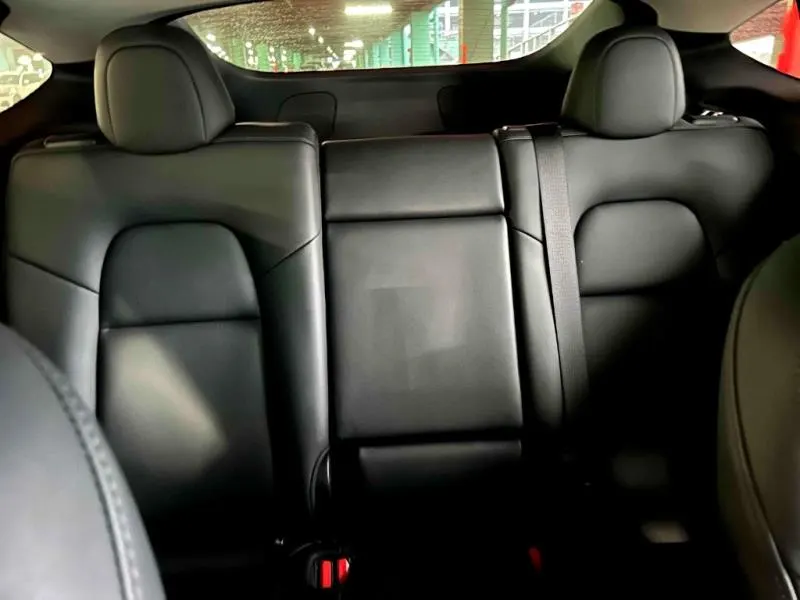 2023 Tesla Model Y (60kWh) — photo 7