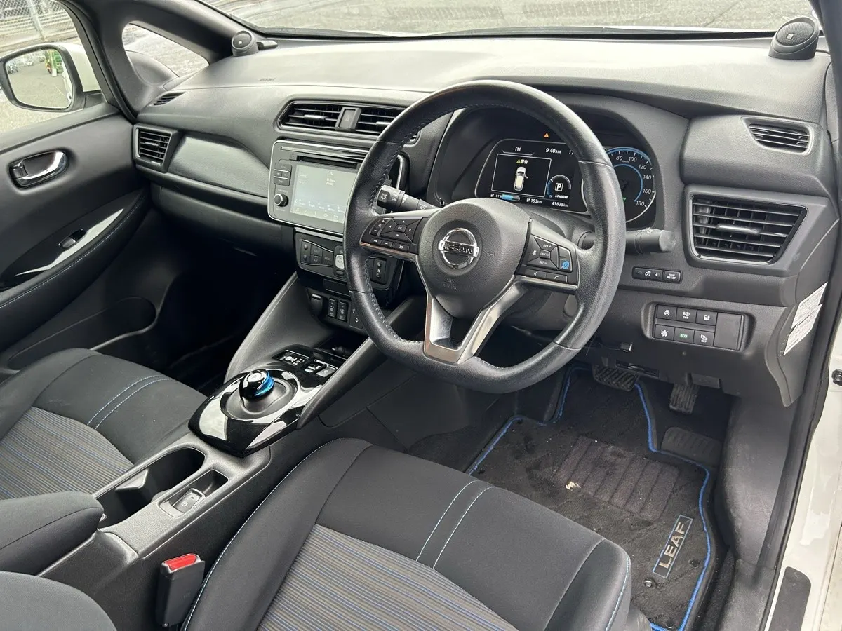 2018 Nissan Leaf G (40kWh), photo 6
