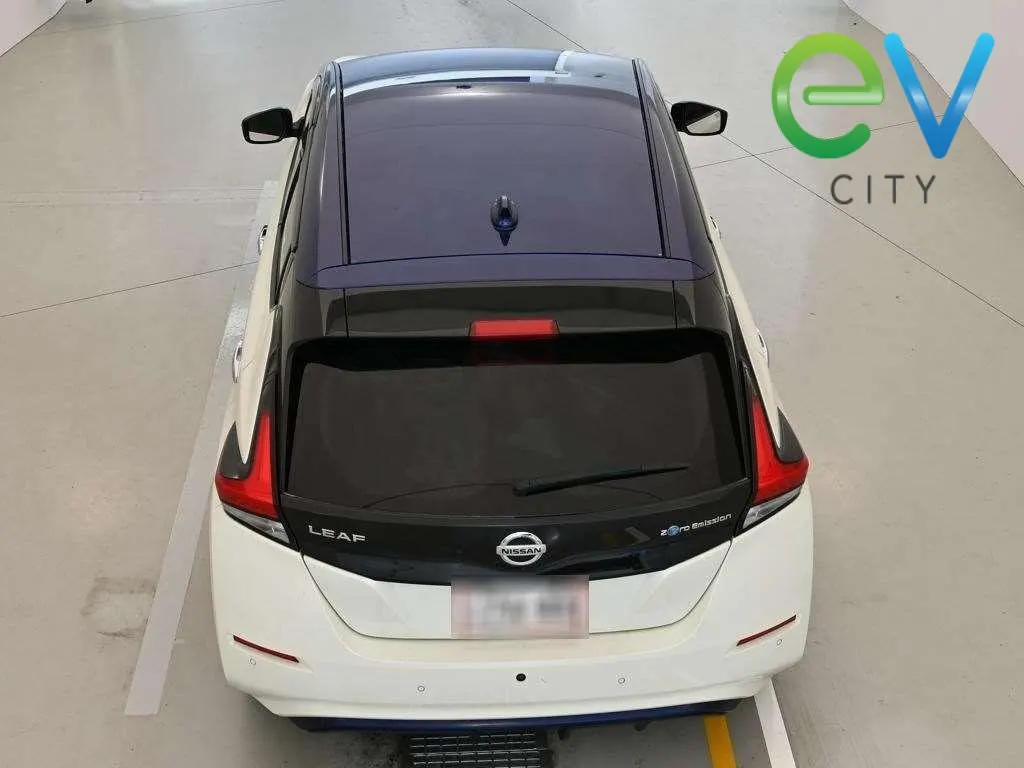 2021 Nissan LEAF X 40kWh With Pro Pilot, 360 Camera — photo 6