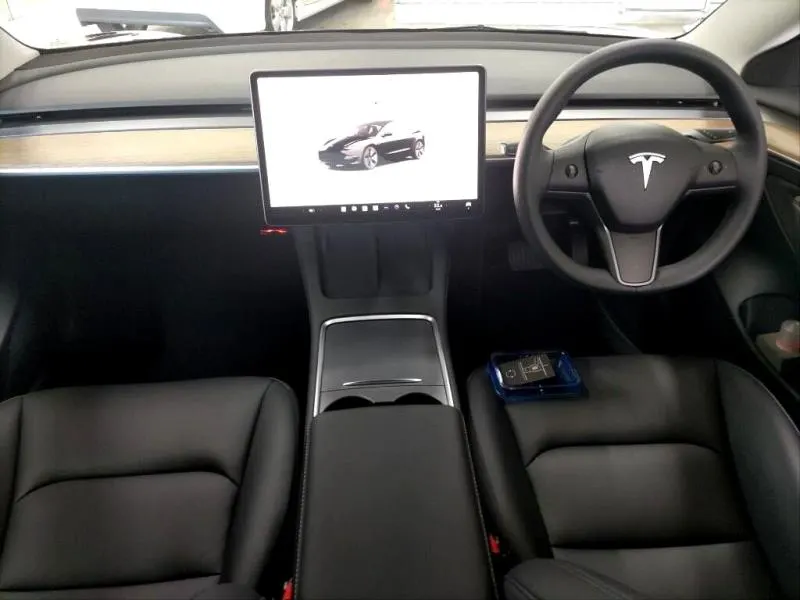 2023 Tesla Model 3 SR+ Refresh (55kWh LFP) — photo 5