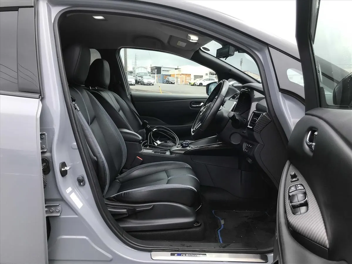2023 Nissan Leaf e+ G (62kWh) — photo 6