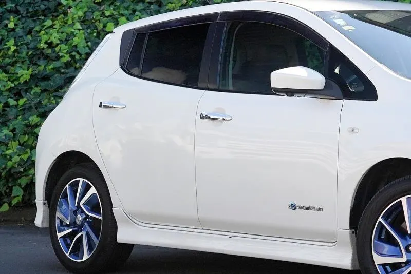 2017 Nissan Leaf 30X Autech Aero (30kWh), photo 5