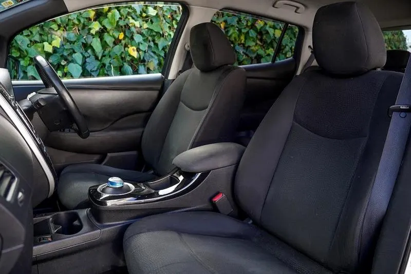 2017 Nissan Leaf 30X Autech Aero (30kWh), photo 13