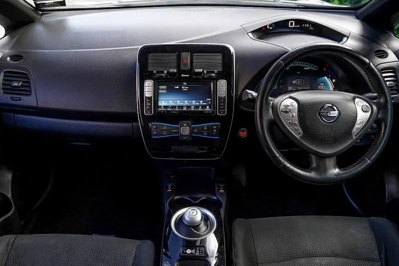 2017 Nissan Leaf 30X Autech Aero (30kWh), photo 12