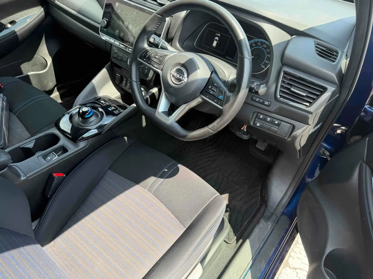 2021 Nissan Leaf e+ X (62kWh) — photo 4