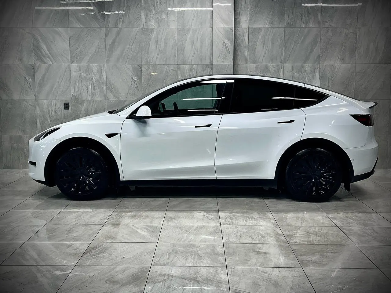 2022 Tesla Model Y (RWD), photo 5
