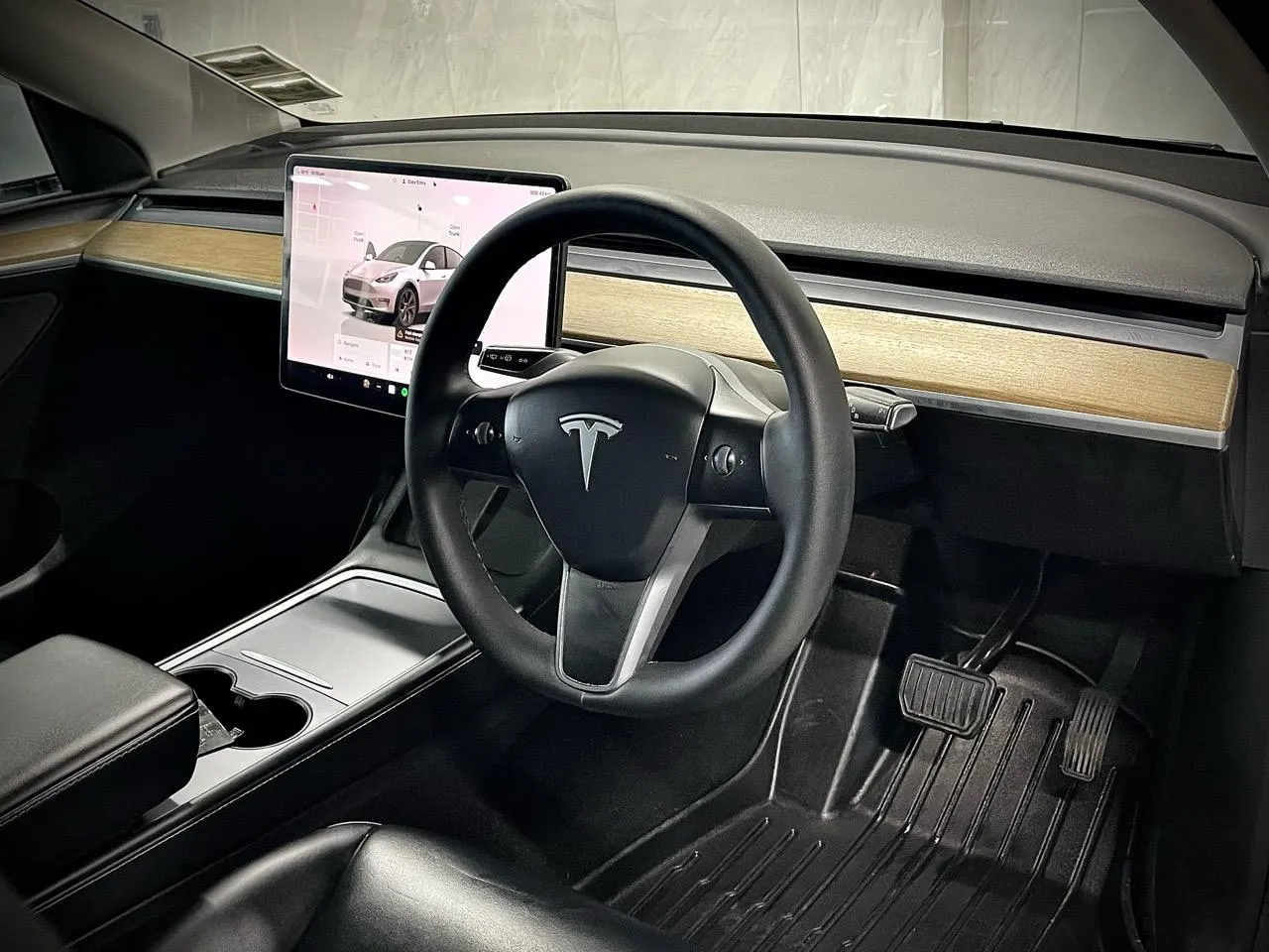 2022 Tesla Model Y (RWD), photo 13