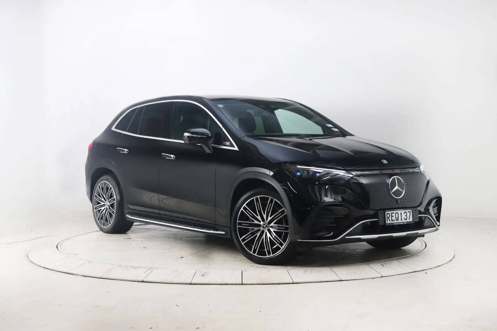 2025 Mercedes-Benz EQE 350 4Matic, photo 3