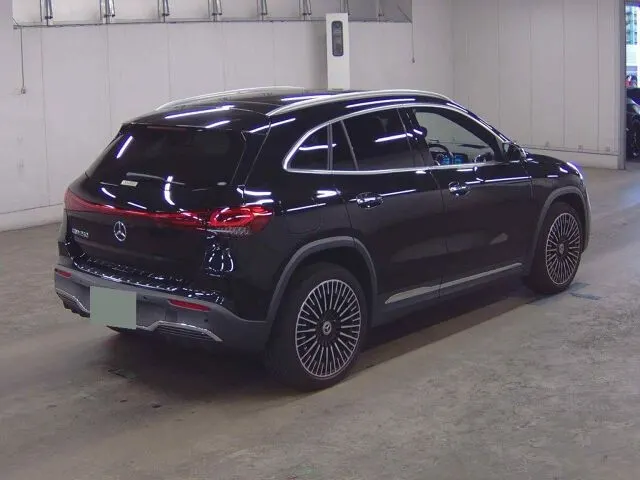 2021 Mercedes-Benz EQA 250 AMG Line — photo 2