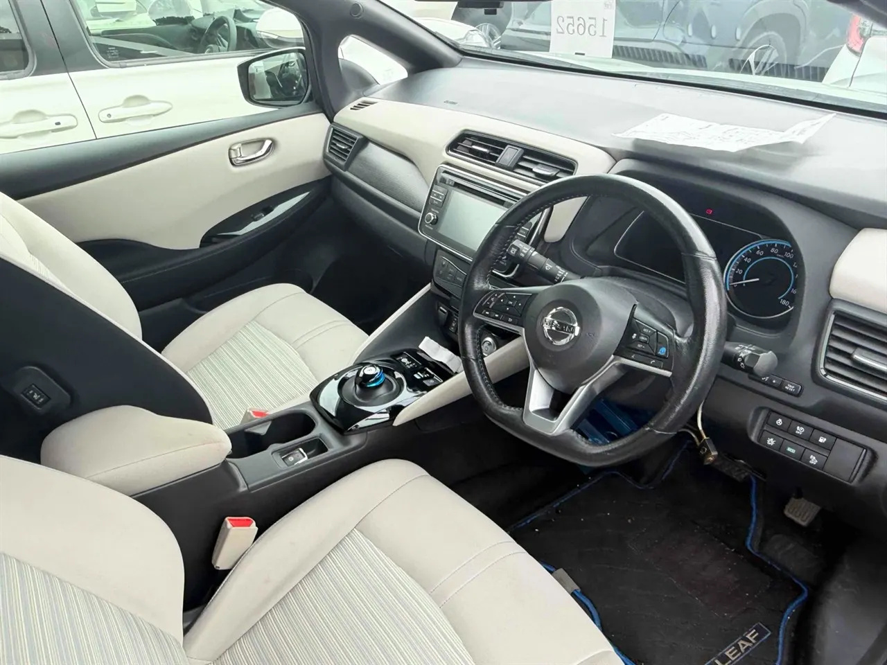 2018 Nissan Leaf 40G 84.6% SOH (40kWh) — photo 6