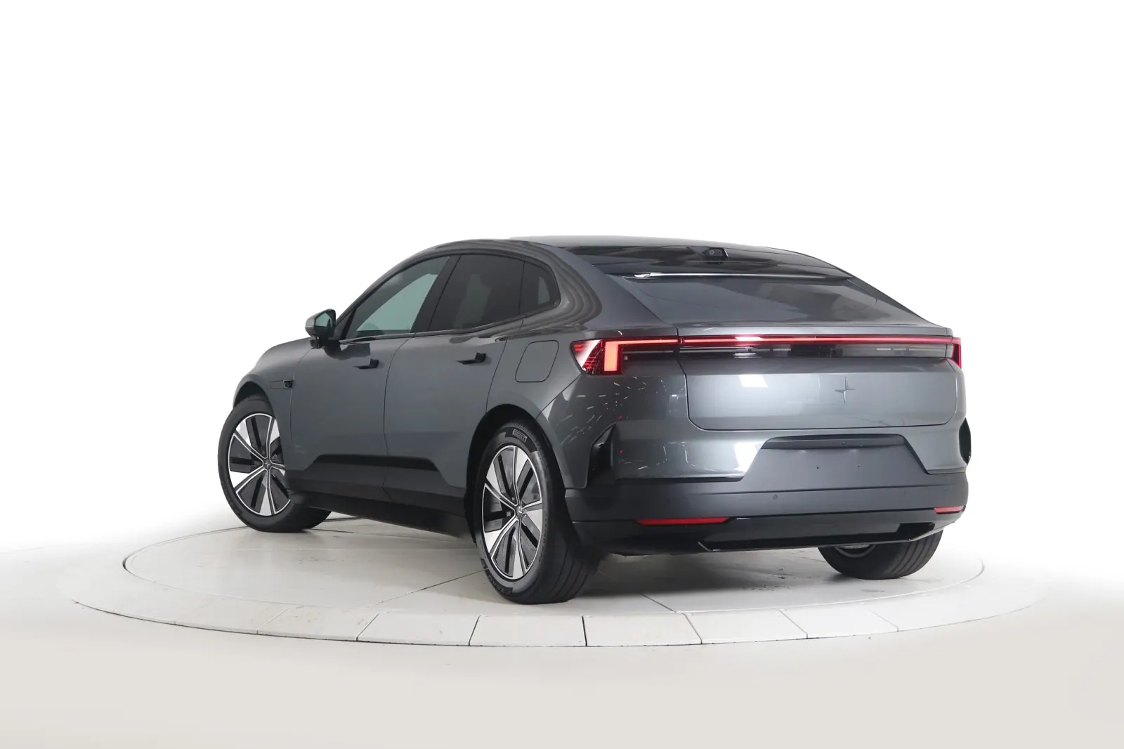 2026 Polestar 4 Long Range Single Motor Base, photo 4