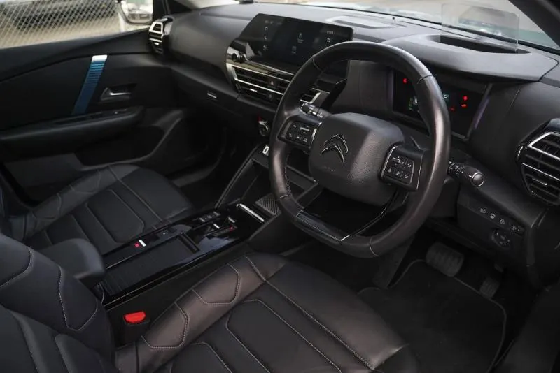 2022 Citroën e-C4 Shine (50kWh), photo 9