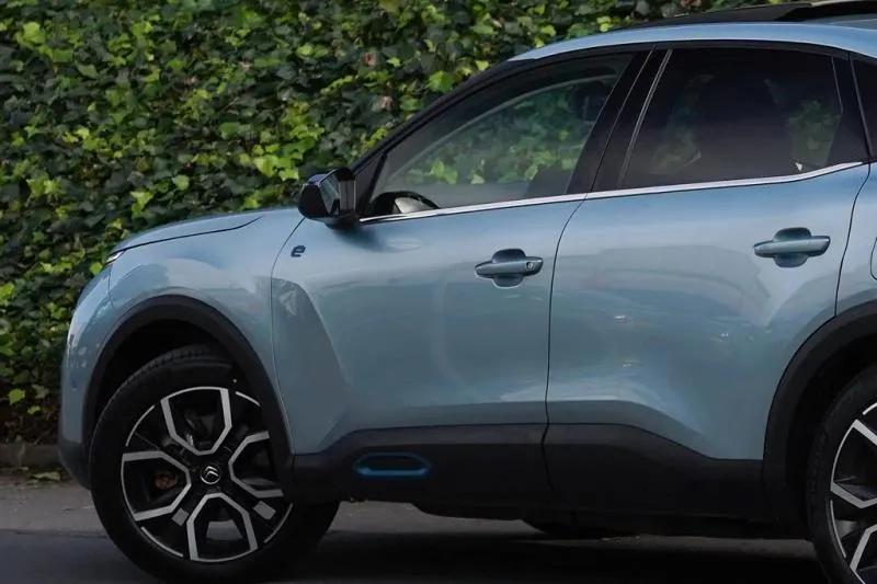 2022 Citroën e-C4 Shine (50kWh), photo 6