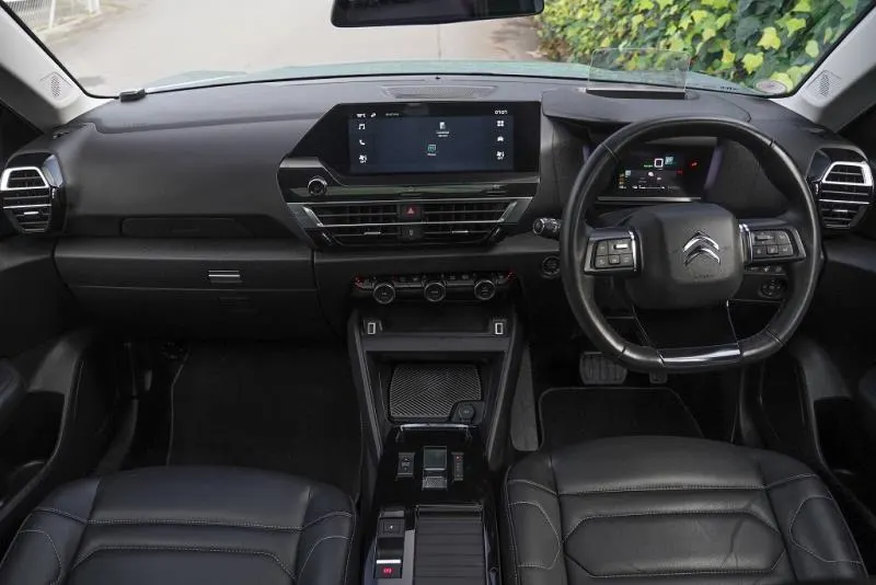 2022 Citroën e-C4 Shine (50kWh), photo 10