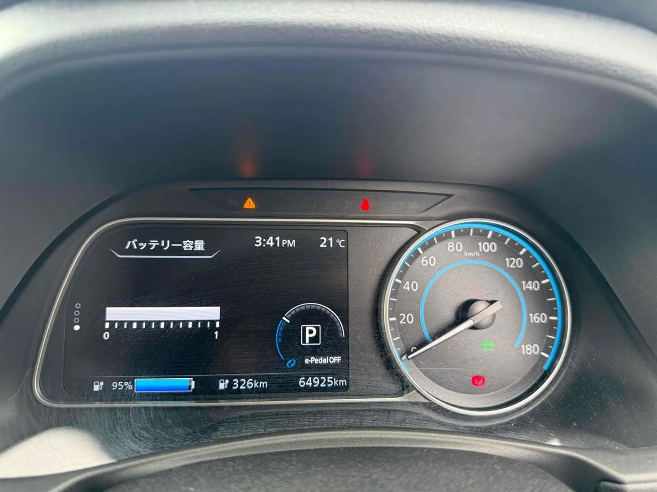 2022 Nissan Leaf e+ X (62kWh) — photo 7