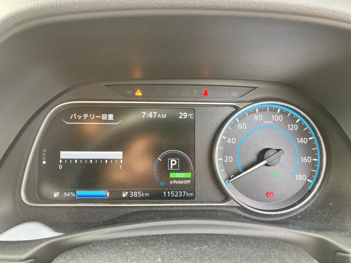 2020 Nissan Leaf e+ G (62kWh) — photo 7