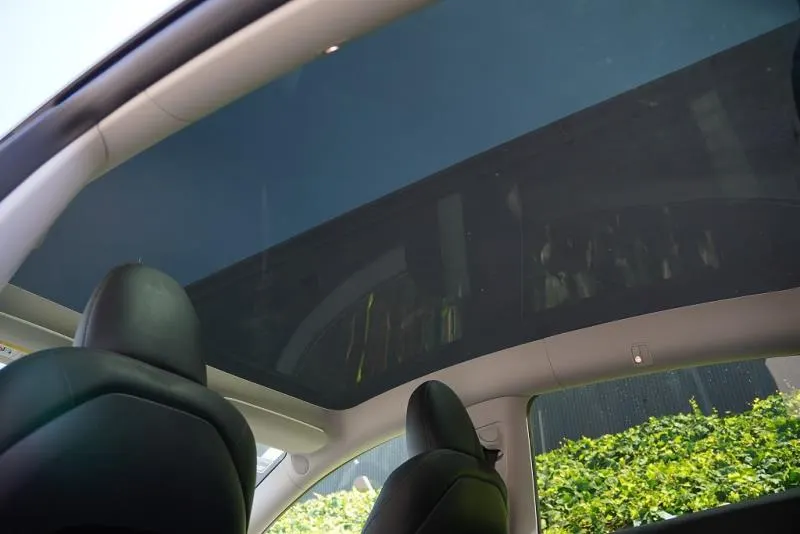 2023 Tesla Model Y (60kWh), photo 2