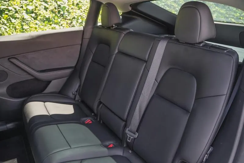 2023 Tesla Model Y (60kWh), photo 13