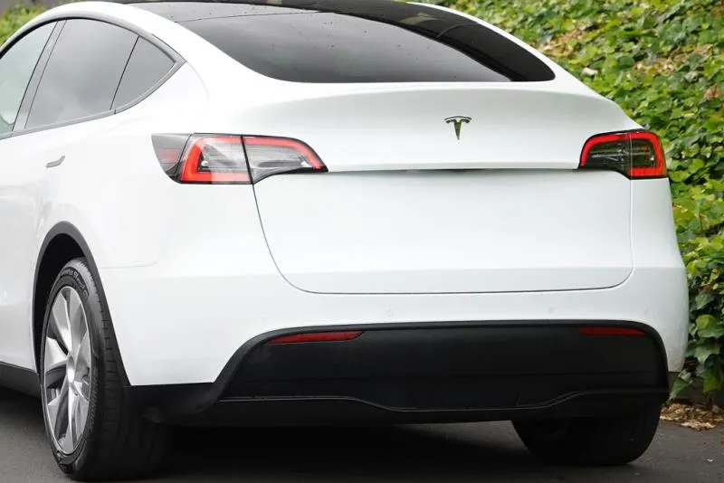 2023 Tesla Model Y (60kWh), photo 4