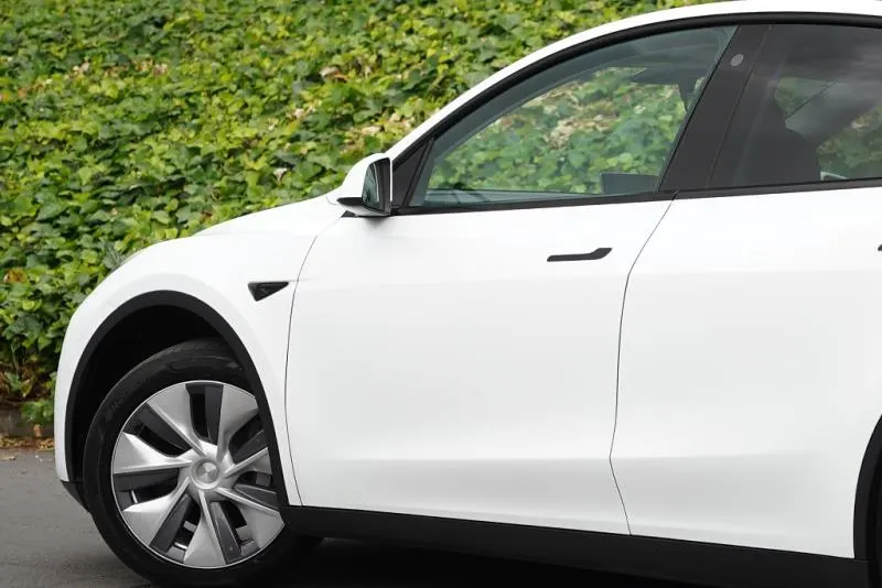 2023 Tesla Model Y (60kWh), photo 6