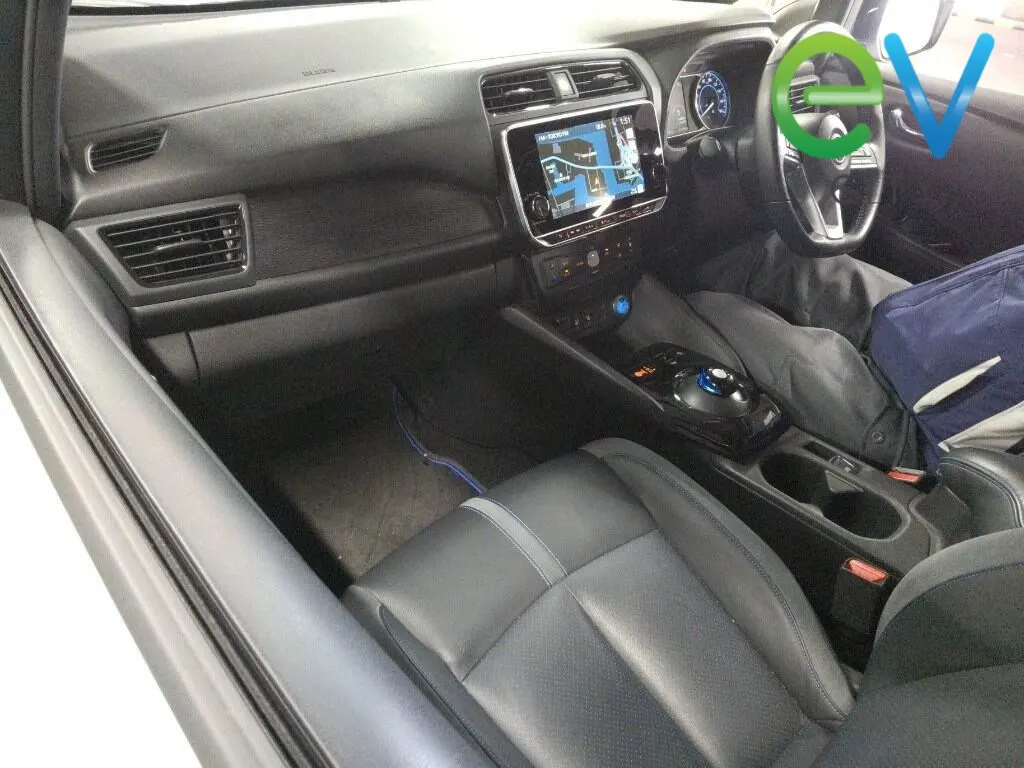 2022 Nissan Leaf G E+ (62kWh) — photo 5
