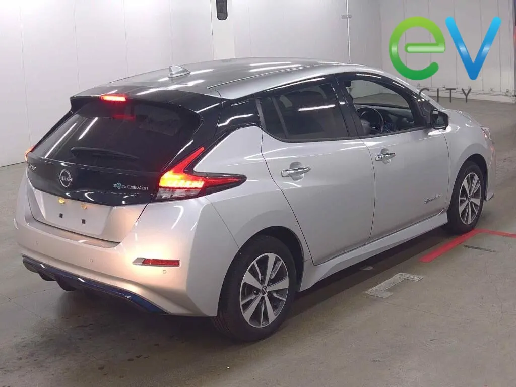 2021 Nissan LEAF X E+ 62kWh With Pro Pilot & 360 Camera, photo 2