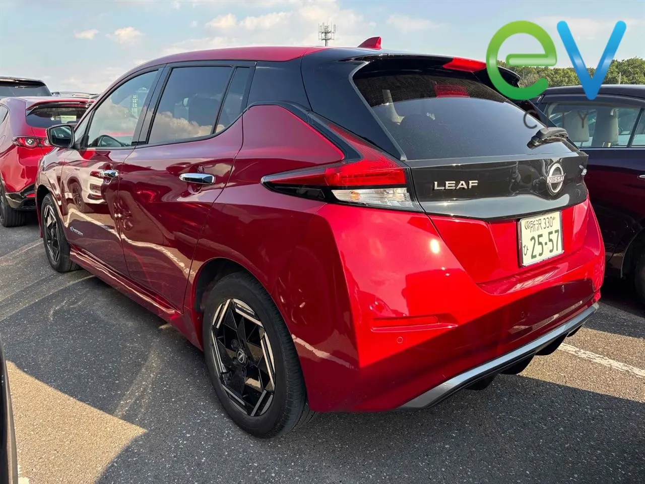 2022 Nissan LEAF X 40kWh — photo 3