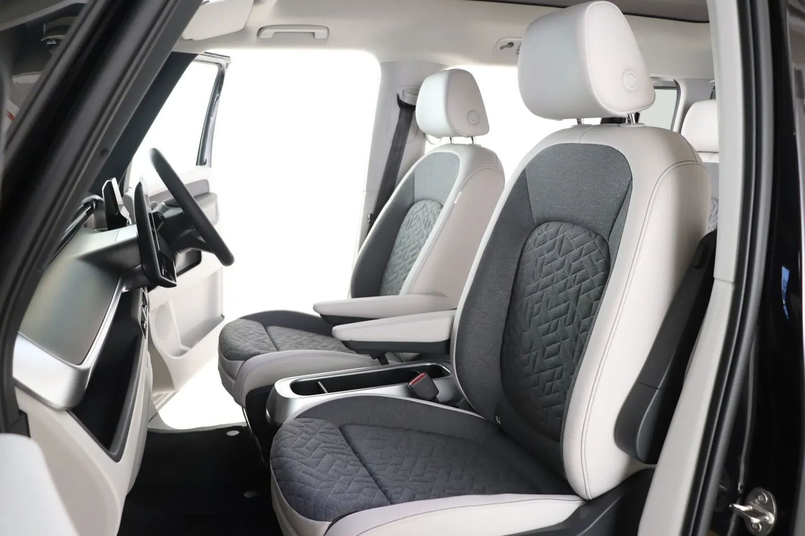 2026 Volkswagen ID. Buzz LWB, photo 8