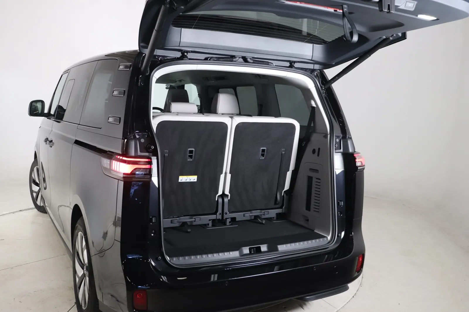 2026 Volkswagen ID. Buzz LWB, photo 5