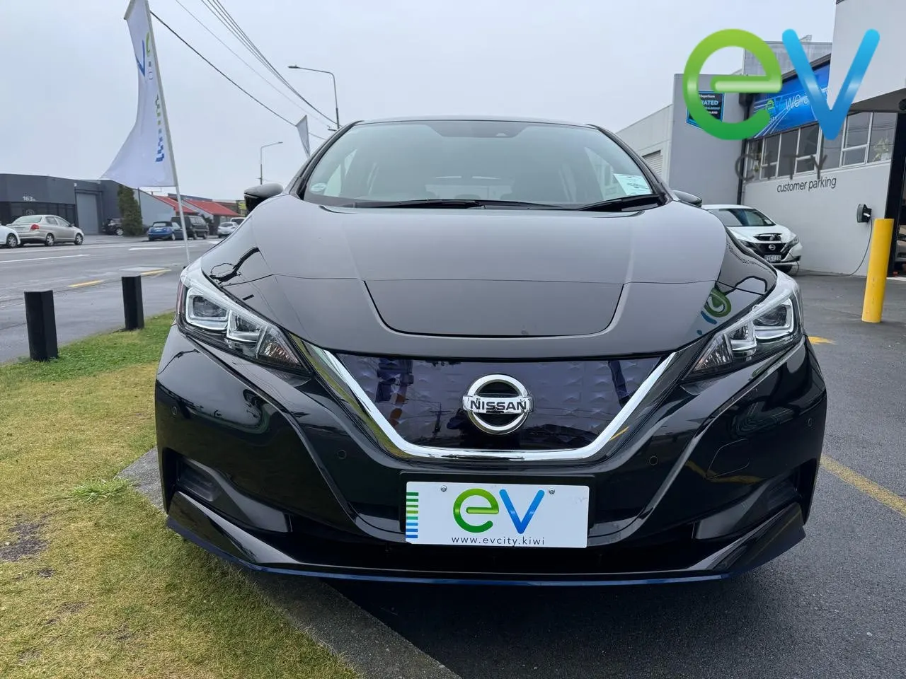 2020 Nissan Leaf X E+ (62kWh) — photo 8