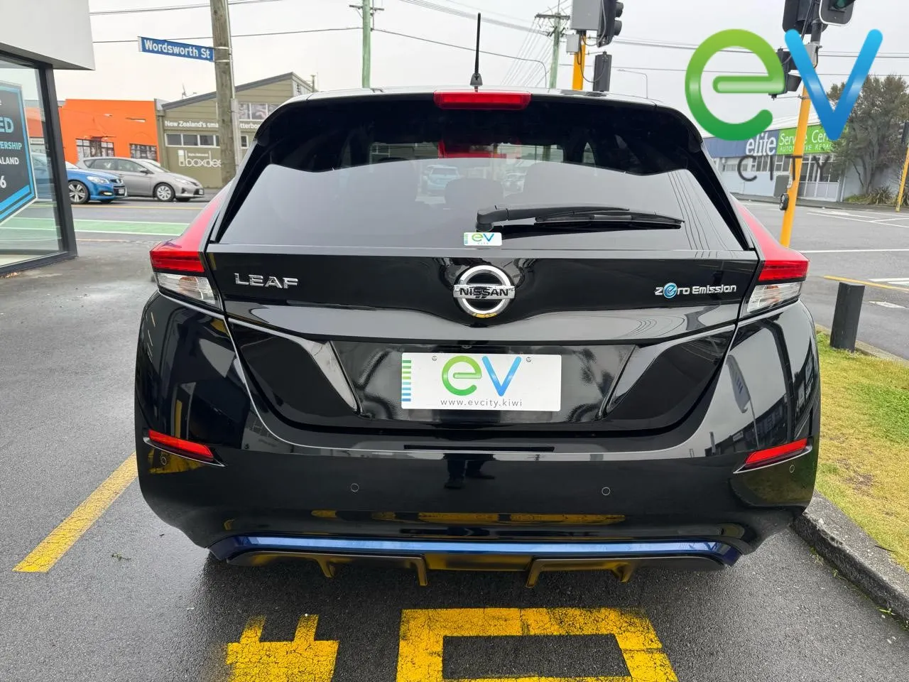 2020 Nissan Leaf X E+ (62kWh) — photo 4