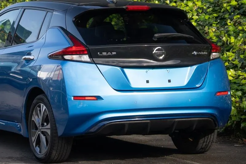 2020 Nissan Leaf e+ G 89% SOH (62kWh) — photo 4
