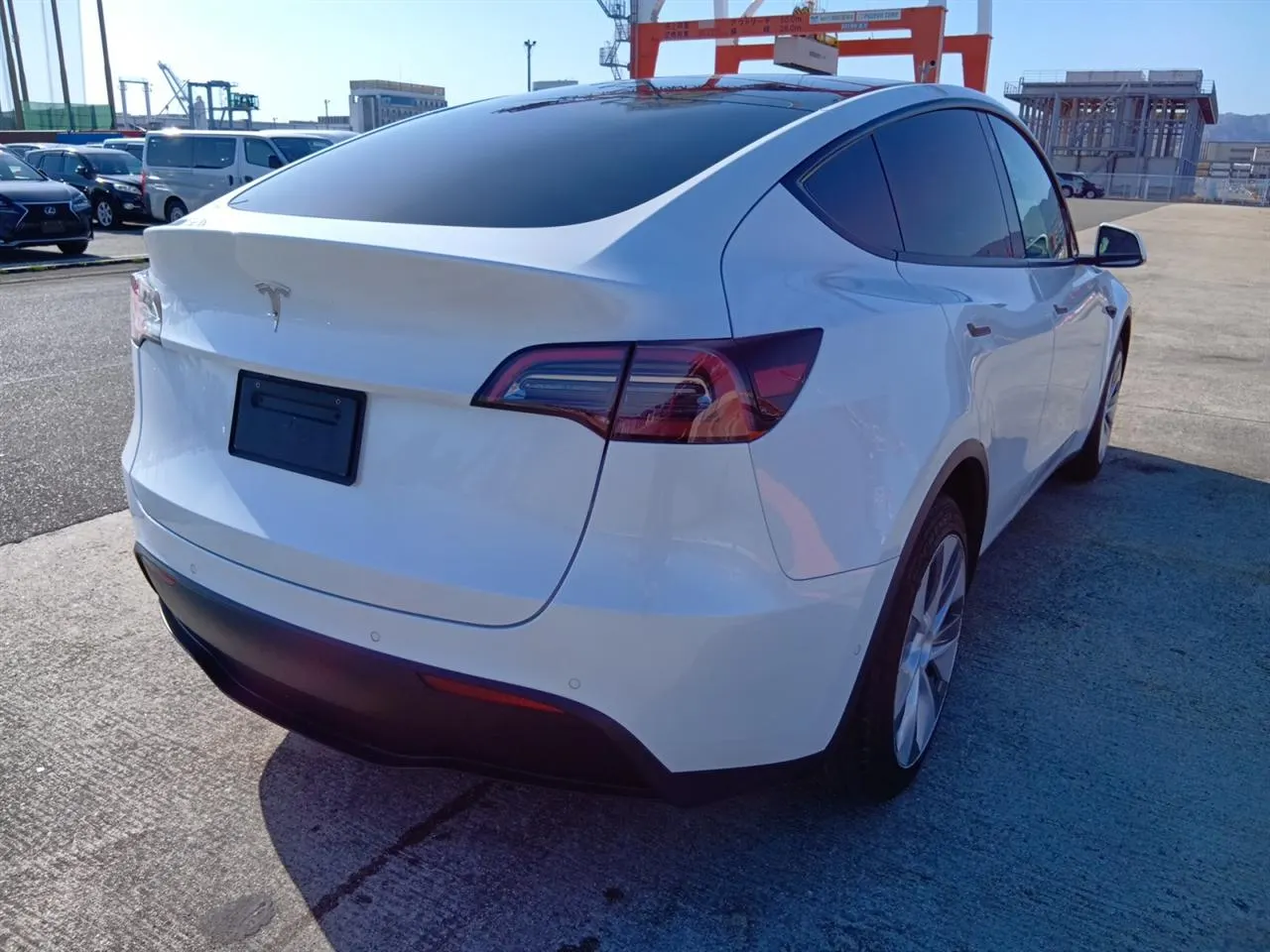 2022 Tesla Model Y RWD 60kWh LFP — photo 3