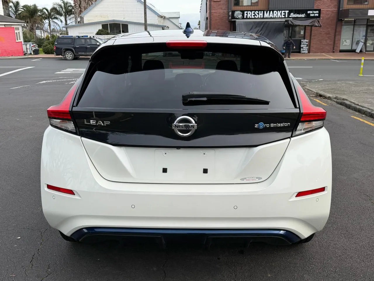 2020 Nissan Leaf 40kWh XV — photo 6