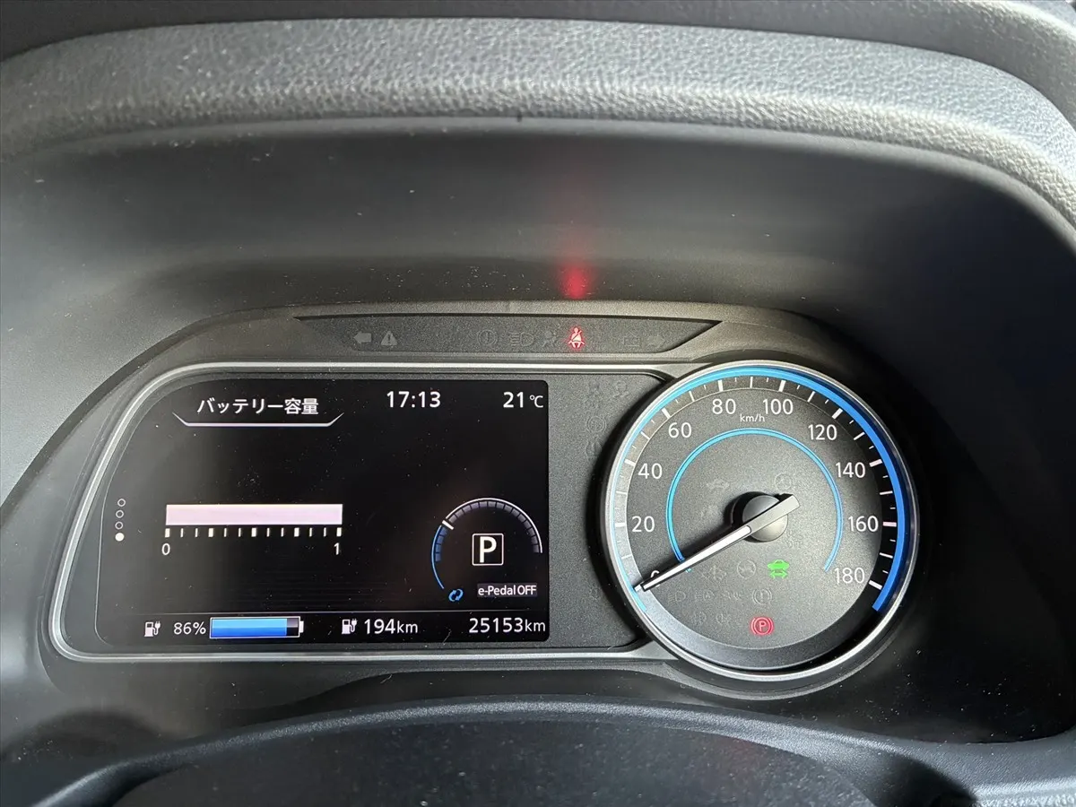 2022 Nissan Leaf X V Selection (40kWh) — photo 8