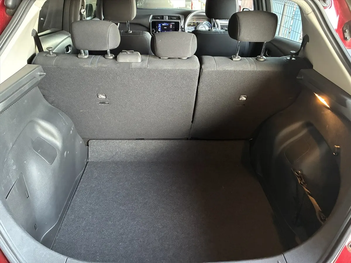 2022 Nissan Leaf X V Selection (40kWh) — photo 10
