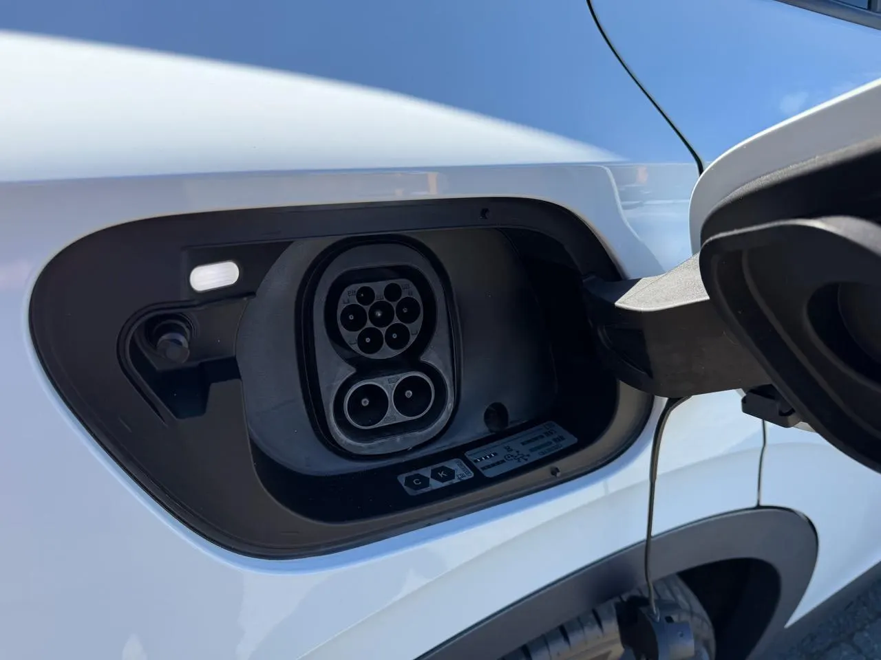 2021 Volkswagen ID.4 82kWh 1st Edition 150kW, photo 6