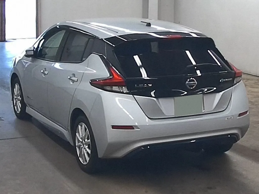 2018 Nissan Leaf 40X 84.2% SOH (40kWh) — photo 4