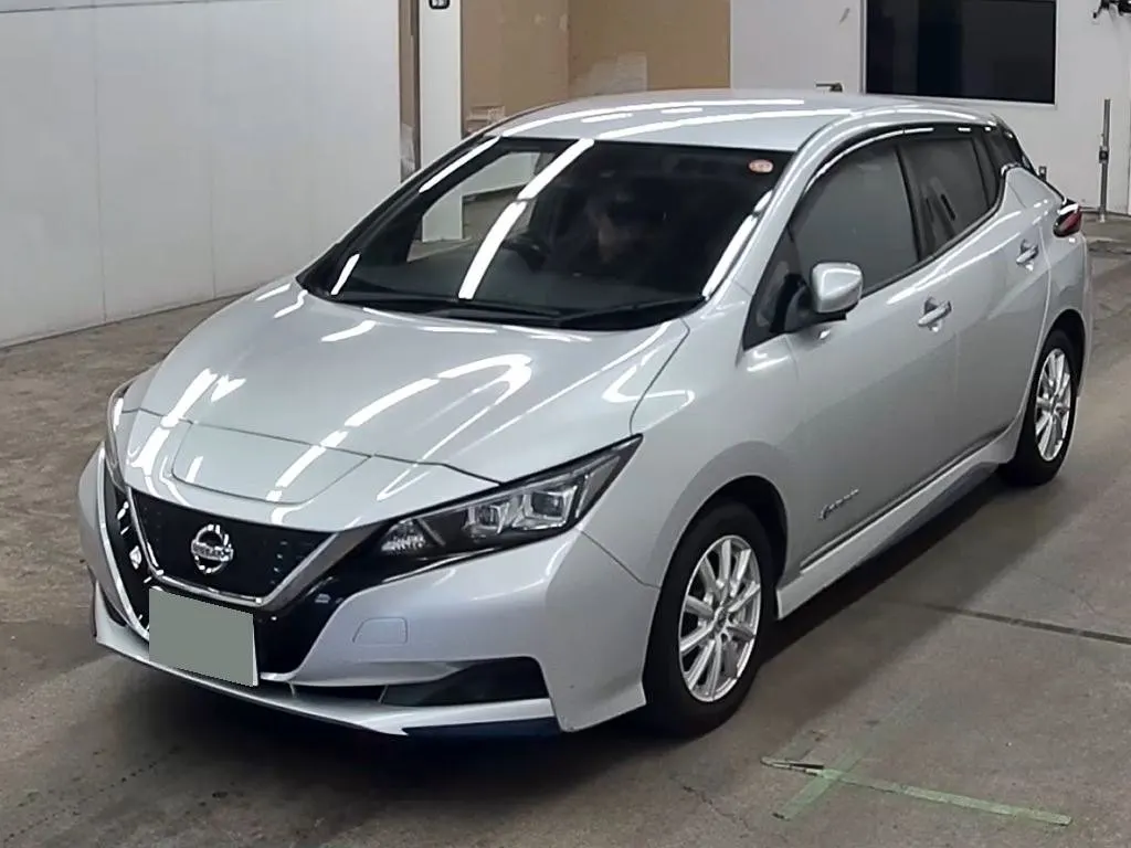 2018 Nissan Leaf 40X 84.2% SOH (40kWh) — photo 3