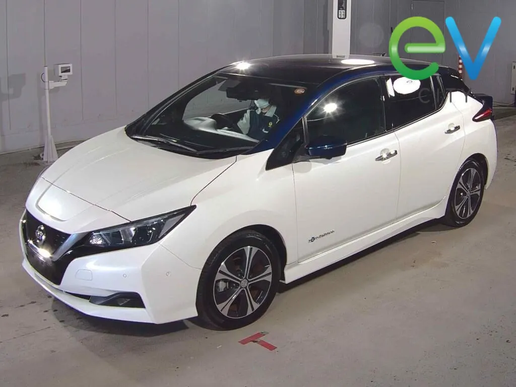 2018 Nissan LEAF X 40kWh 360 Camera — photo 4