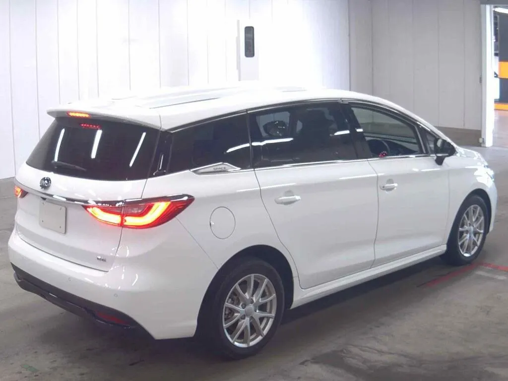 2022 BYD e6 GL Gen2 (71.7kWh) — photo 6